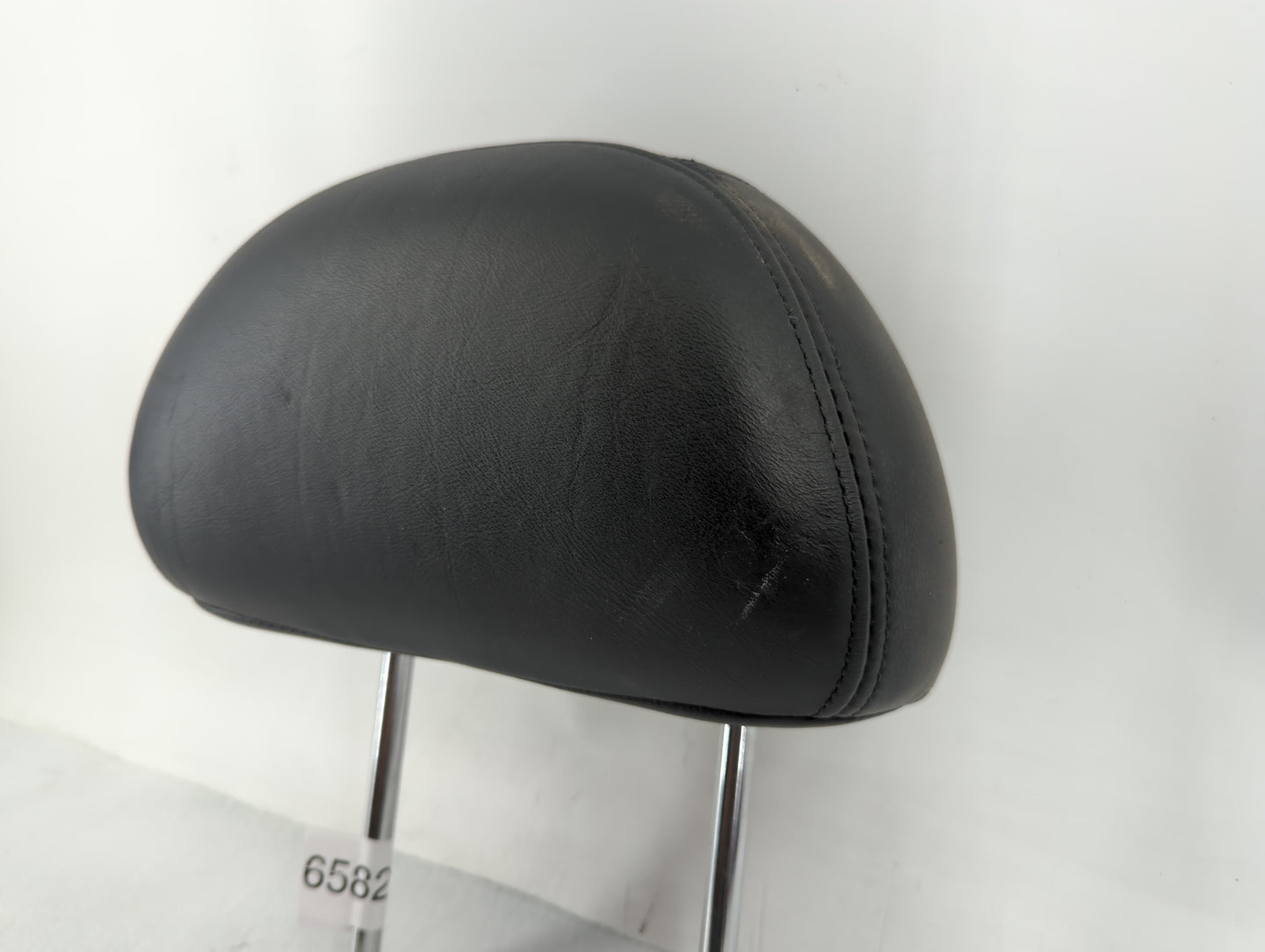 2002-2004 Infiniti I35 Headrest Head Rest Front Driver Passenger Seat Fits Fits 2002 2003 2004 OEM Used Auto Parts - Oemused