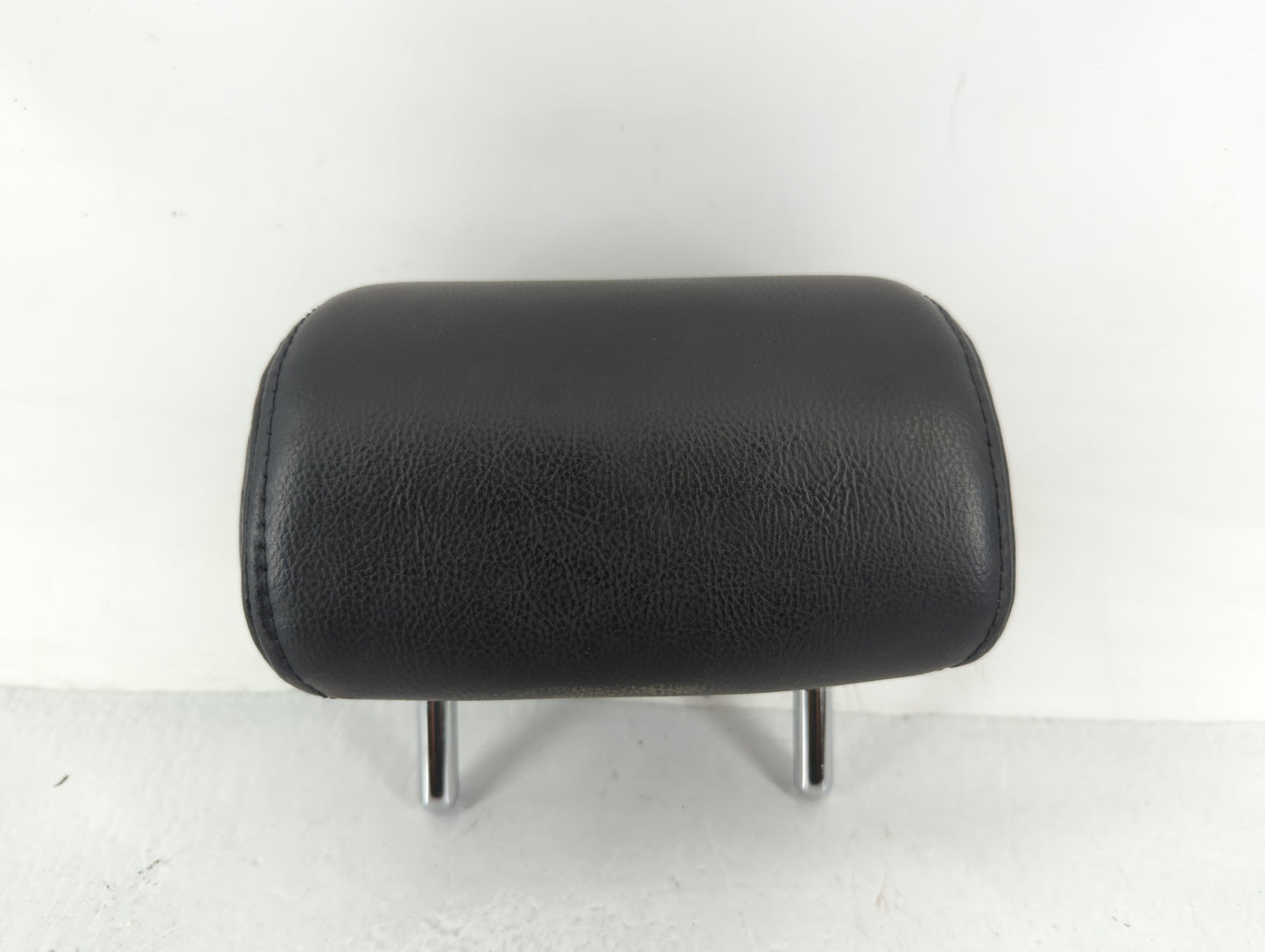 2002-2004 Infiniti I35 Headrest Head Rest Front Driver Passenger Seat Fits Fits 2002 2003 2004 OEM Used Auto Parts - Oemused