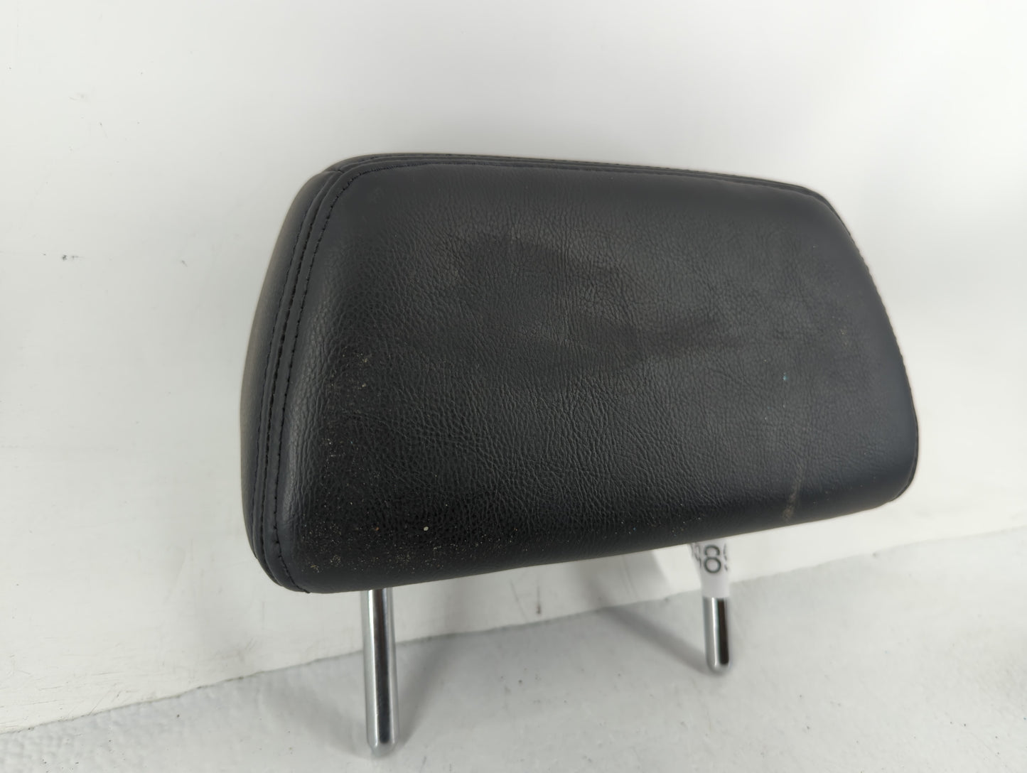 2002-2004 Infiniti I35 Headrest Head Rest Front Driver Passenger Seat Fits Fits 2002 2003 2004 OEM Used Auto Parts - Oemused