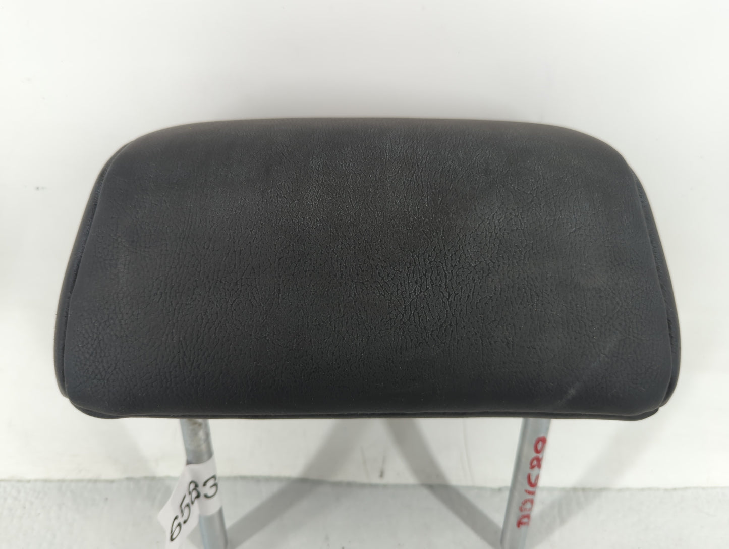 2002-2004 Infiniti I35 Headrest Head Rest Front Driver Passenger Seat Fits Fits 2002 2003 2004 OEM Used Auto Parts - Oemused