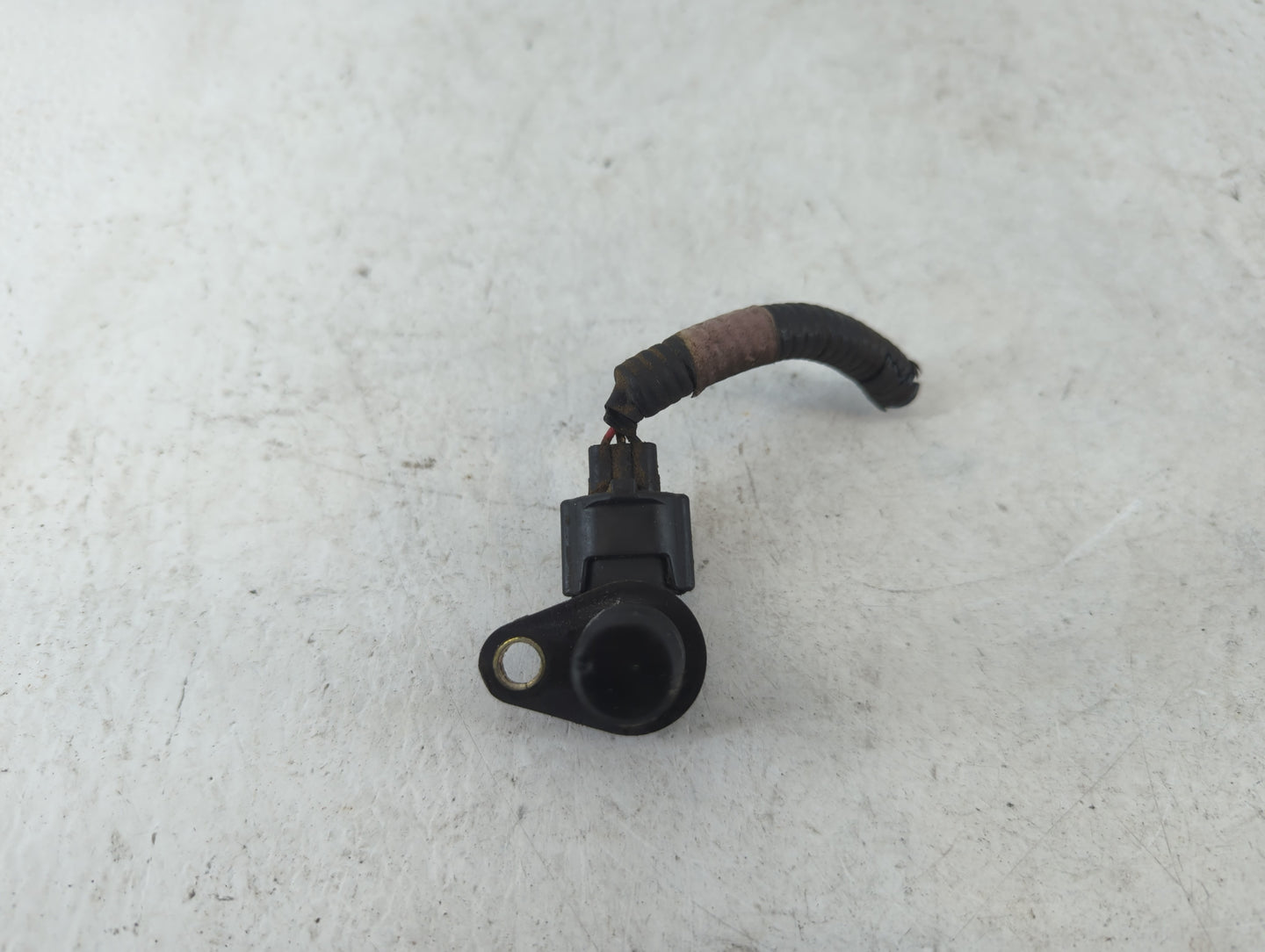 2002-2004 Infiniti I35 Ignition Coil Igniter Pack - Oemusedautoparts1.com