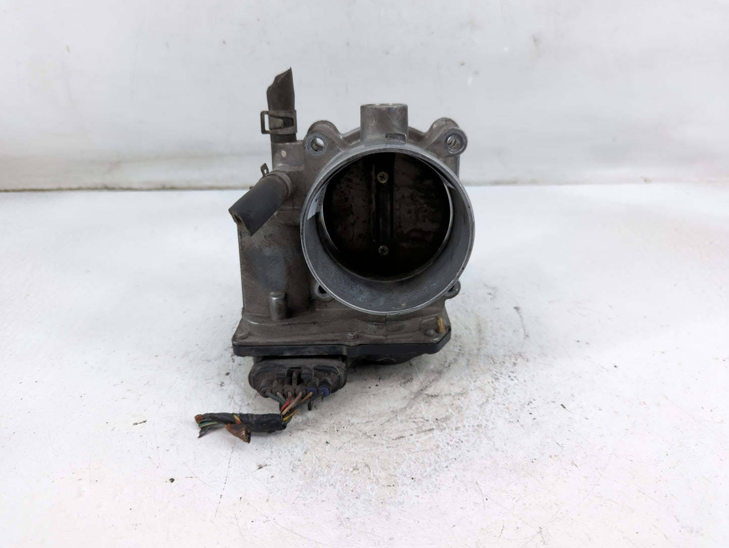 2004-2010 Infiniti Qx56 Throttle Body P/N:16119 7S000 Fits Fits 2004 2005 2006 2007 2008 2009 2010 2011 2012 2013 2014 OEM U