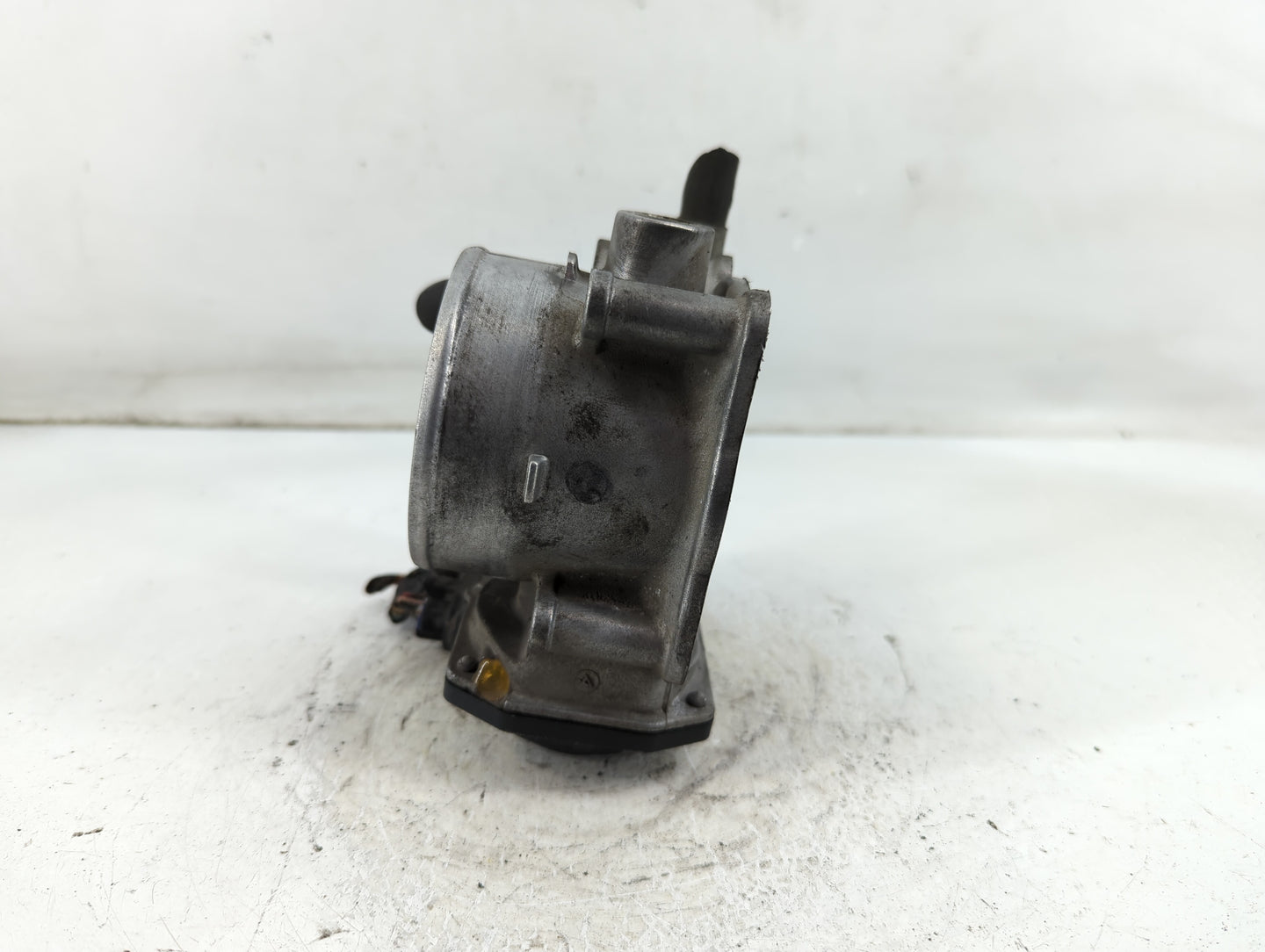 2004-2010 Infiniti Qx56 Throttle Body P/N:16119 7S000 Fits Fits 2004 2005 2006 2007 2008 2009 2010 2011 2012 2013 2014 OEM U