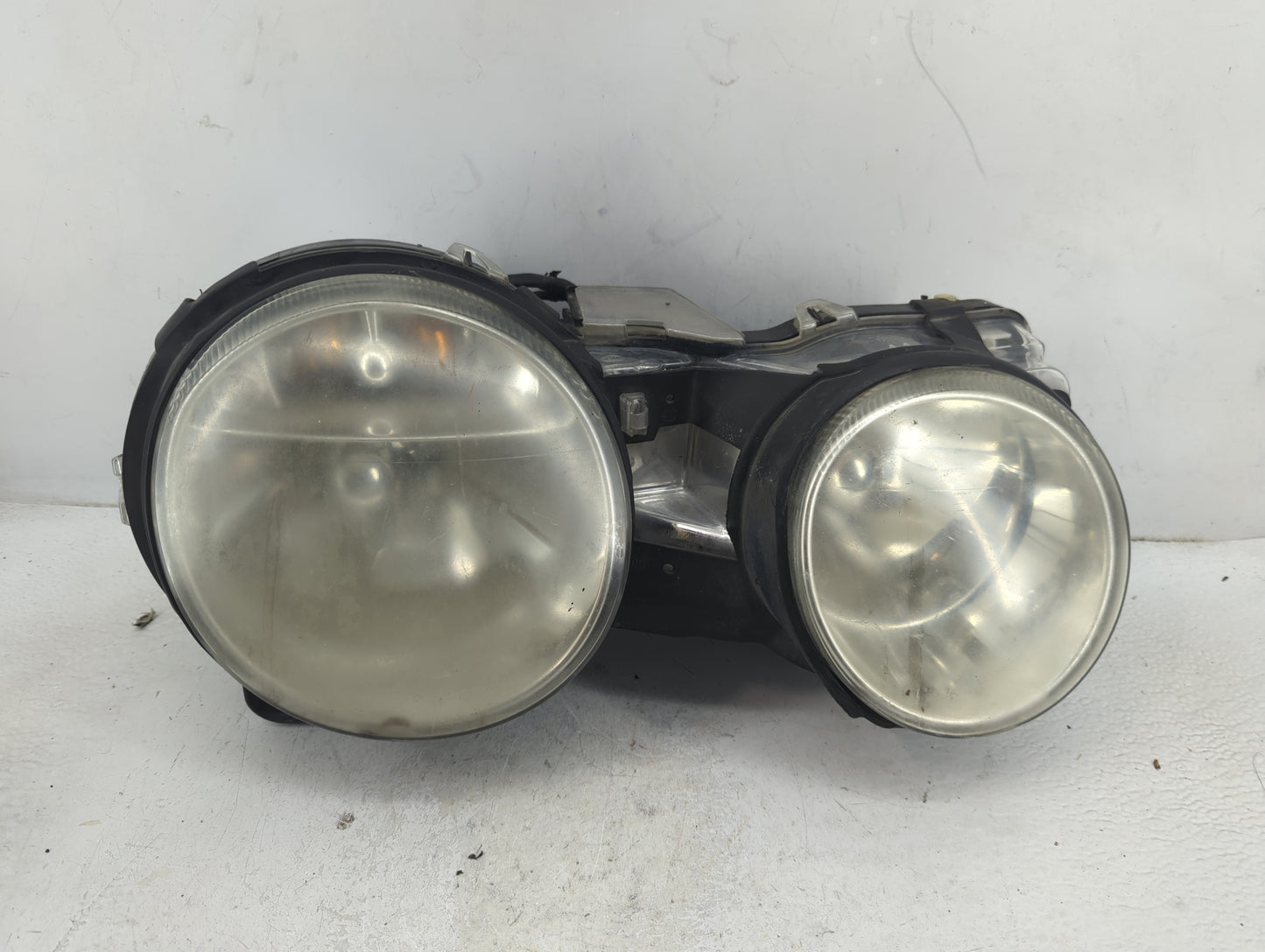 2004 Jaguar S-type Passenger Right Oem Head Light Headlight Lamp - Oemusedautoparts1.com