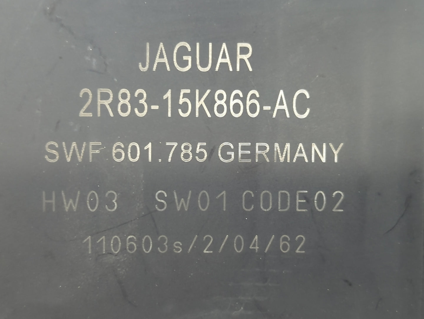 2003-2004 Jaguar S-type Chassis Control Module Ccm Bcm Body Control - Oemusedautoparts1.com