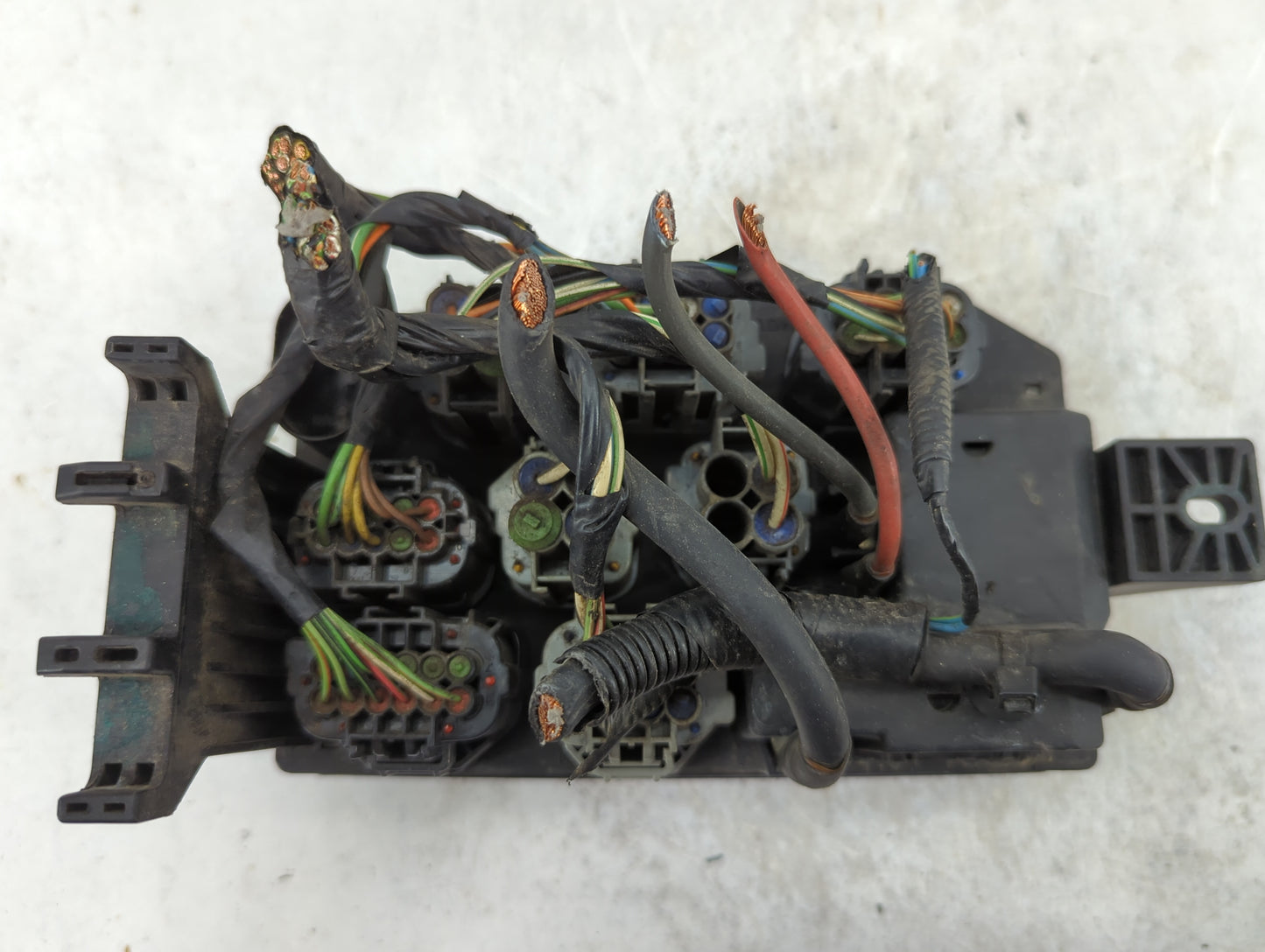 2004 Jaguar X-Type Fusebox Fuse Box Panel Relay Module P/N:4X43-14A073-BD 518812102 Fits OEM Used Auto Parts - Oemusedautopa