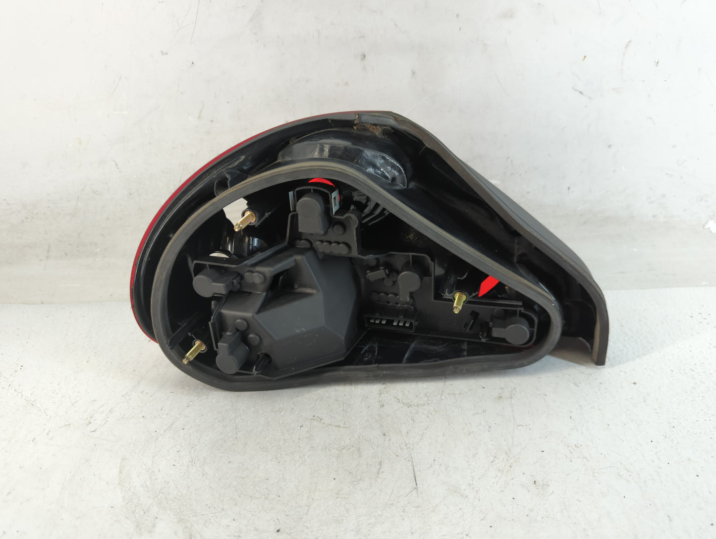 2002-2008 Jaguar X-Type Tail Light Assembly Passenger Right OEM P/N:6902 1772 Fits Fits 2002 2003 2004 2005 2006 2007 2008 O