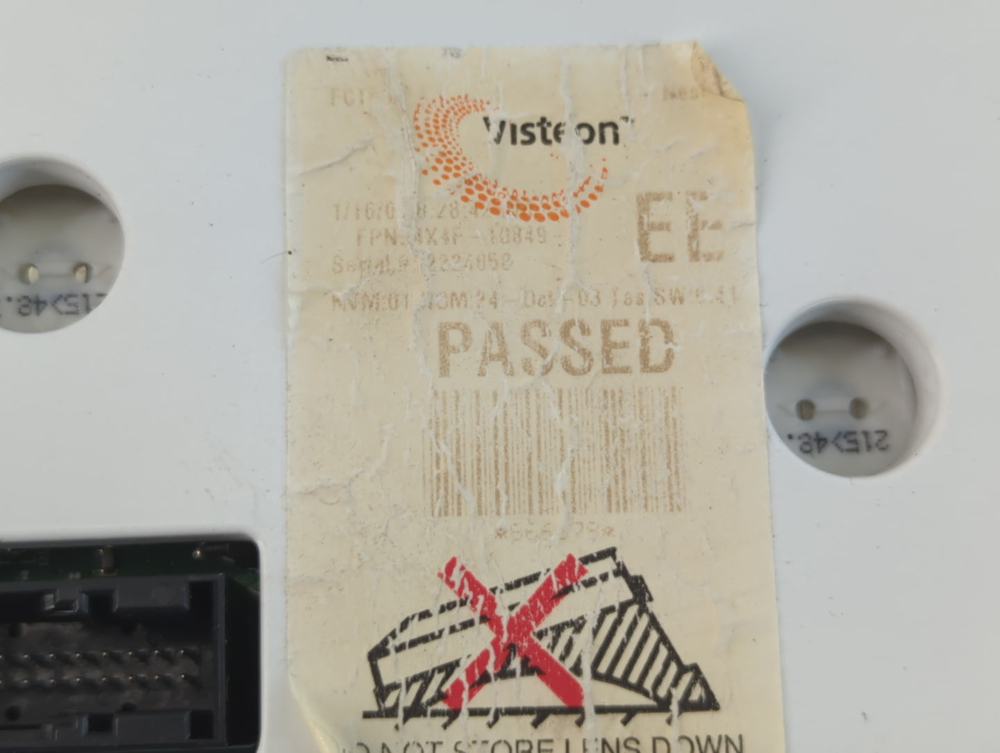 2004 Jaguar X-Type Instrument Cluster Speedometer Gauges Fits OEM Used Auto Parts - Oemusedautoparts1.com