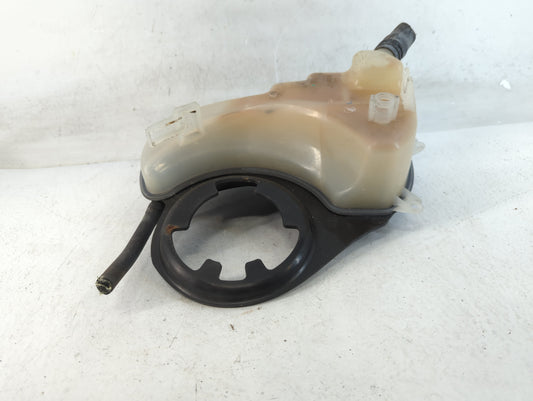 2002-2008 Jaguar X-type Radiator Coolant Overflow Expansion Tank Bottle