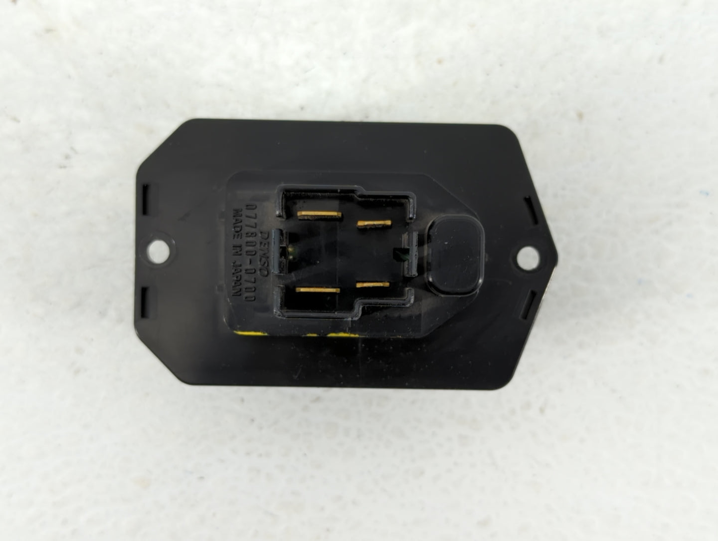 2004-2007 Jaguar Xj8 Chassis Control Module Ccm Bcm Body Control - Oemusedautoparts1.com