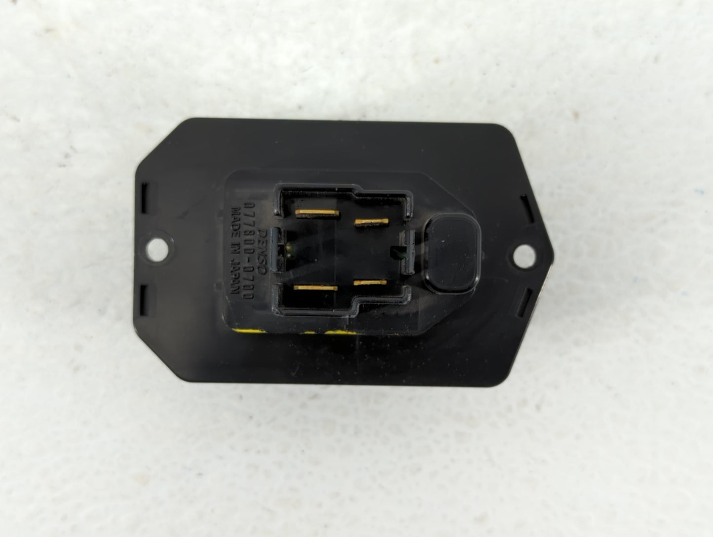 2004-2007 Jaguar Xj8 Chassis Control Module Ccm Bcm Body Control - Oemusedautoparts1.com