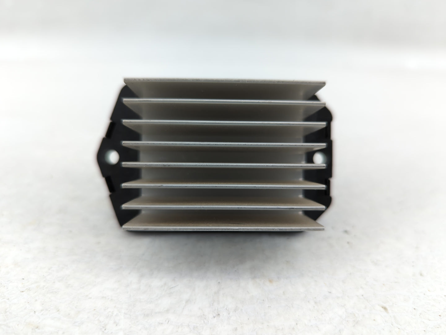 2004-2007 Jaguar Xj8 Chassis Control Module Ccm Bcm Body Control - Oemusedautoparts1.com