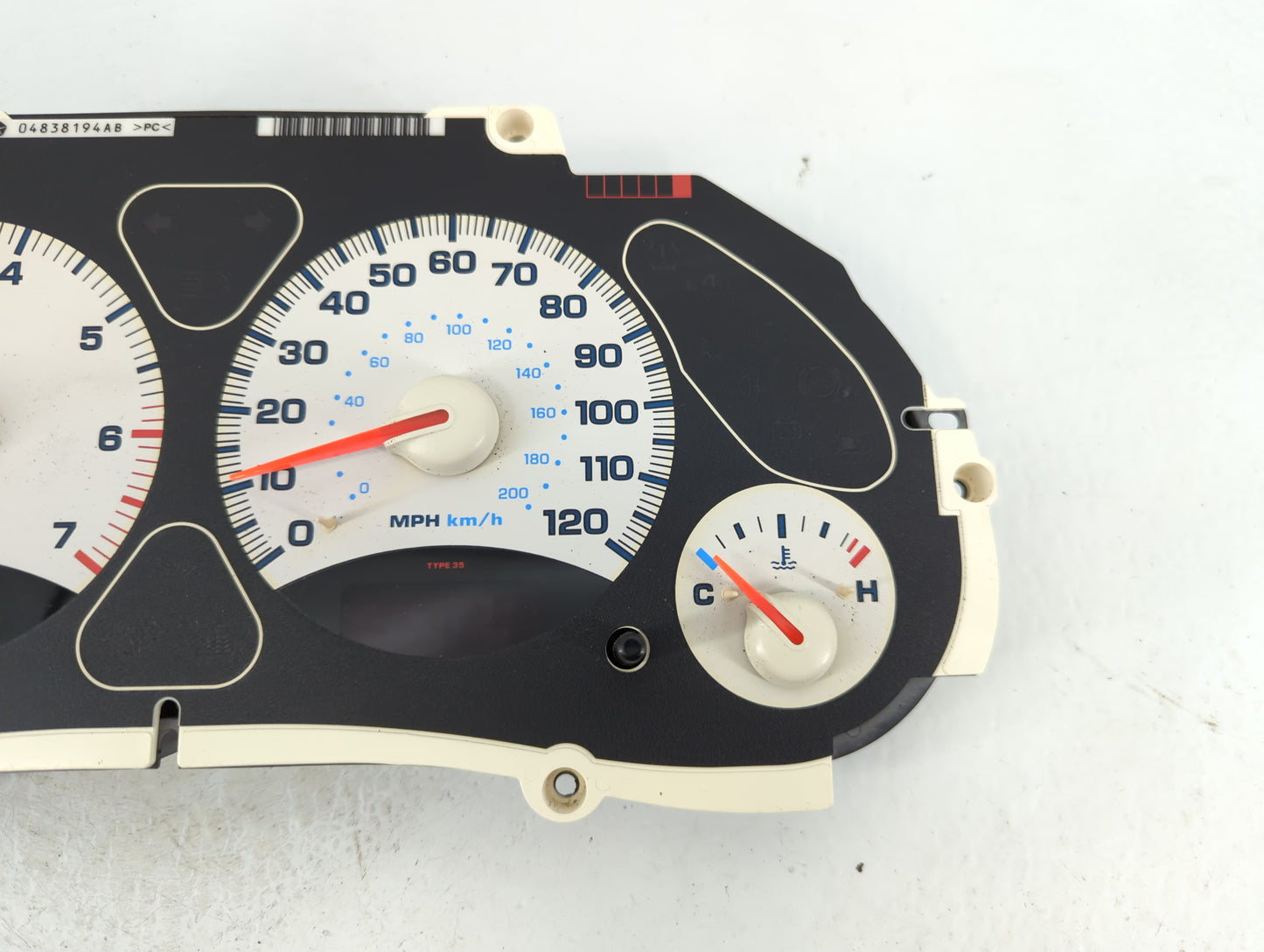 2004 Jeep Cherokee Instrument Cluster Speedometer Gauges P/N:04828935AB Fits OEM Used Auto Parts - Oemusedautoparts1.com
