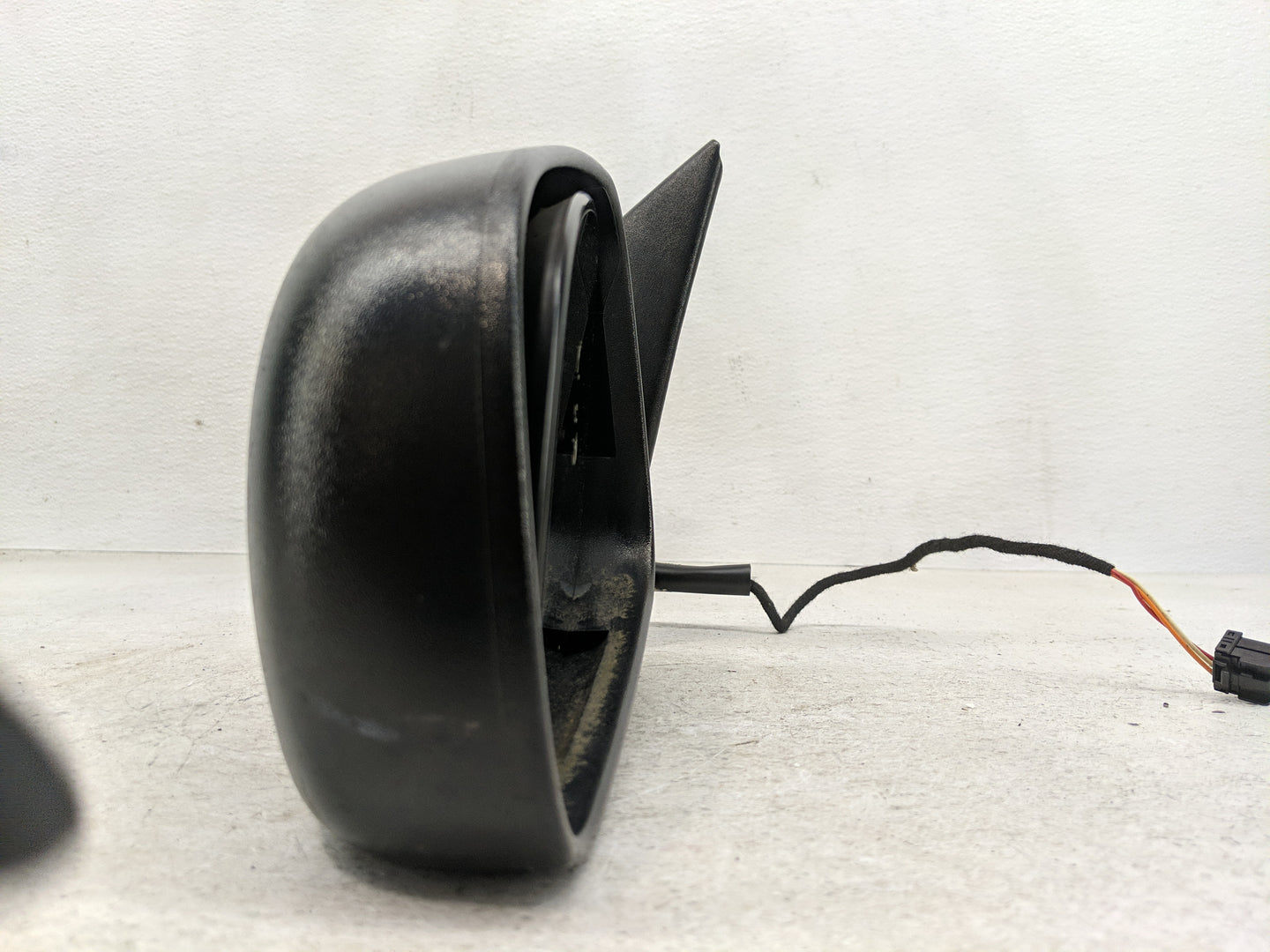 1999-2004 Jeep Grand Cherokee Driver Side View Mirror - Left Door Mirror OEM Used - Oemusedautoparts1.com