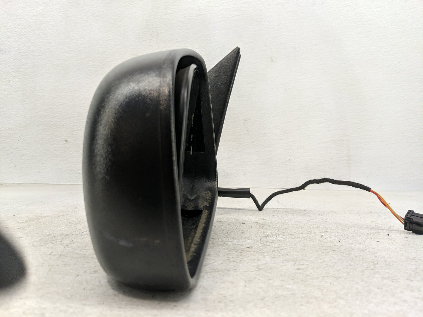 1999-2004 Jeep Grand Cherokee Driver Side View Mirror - Left Door Mirror OEM Used - Oemusedautoparts1.com