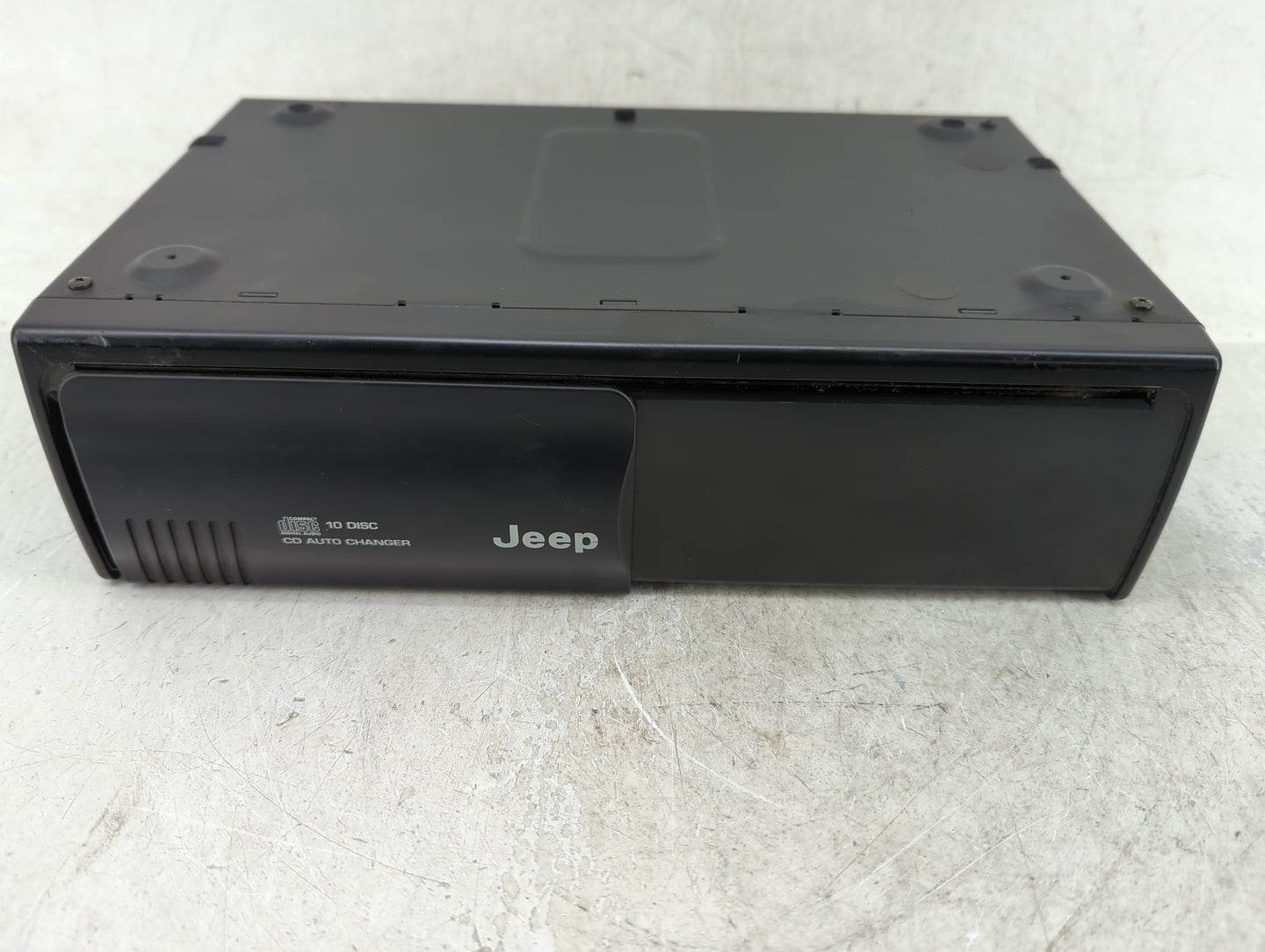 2004 Jeep Grand Cherokee Radio AM FM Cd Player Receiver Replacement P/N:56042129AJ Fits OEM Used Auto Parts - Oemusedautopar