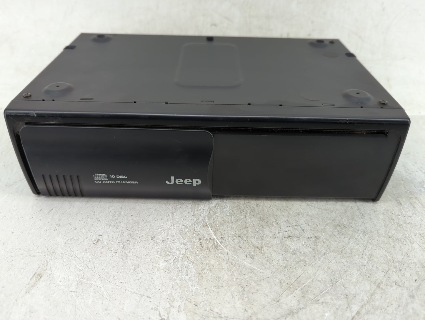 2004 Jeep Grand Cherokee Radio AM FM Cd Player Receiver Replacement P/N:56042129AJ Fits OEM Used Auto Parts - Oemusedautopar