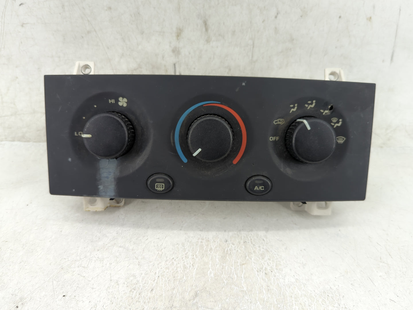 1999-2004 Jeep Grand Cherokee Climate Control Module Temperature AC/Heater Replacement P/N:P55115904AC Fits OEM Used Auto Pa