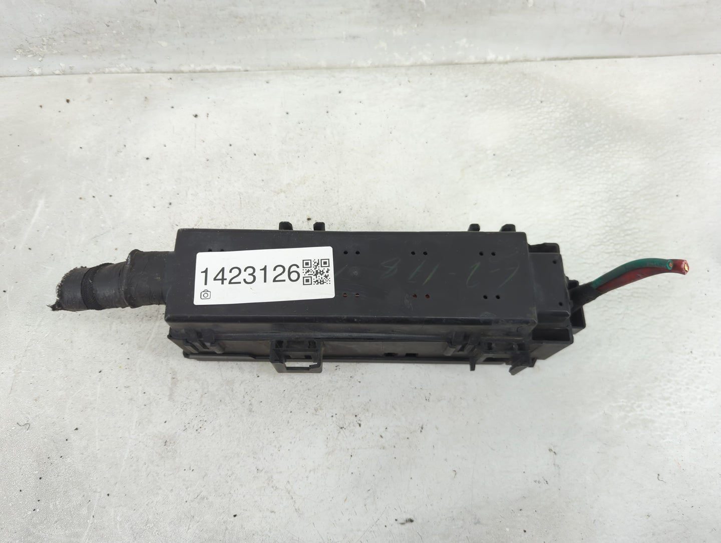 2000-2004 Jeep Grand Cherokee Fusebox Fuse Box Panel Relay Module P/N:04848879AA 56006709 Fits Fits 2000 2001 2002 2003 2004