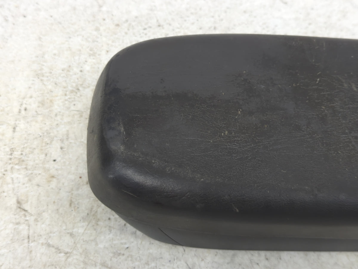 2000-2004 Jeep Grand Cherokee Center Console Armrest Cover Lid Fits Fits 2000 2001 2002 2003 2004 OEM Used Auto Parts - Oemu