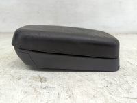 2004 Jeep Grand Cherokee Center Console Armrest Cover Lid Fits OEM Used Auto Parts - Oemusedautoparts1.com