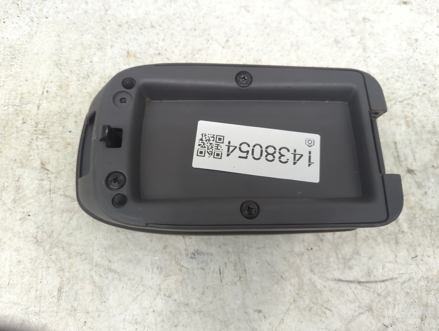 2004 Jeep Grand Cherokee Center Console Armrest Cover Lid Fits OEM Used Auto Parts - Oemusedautoparts1.com