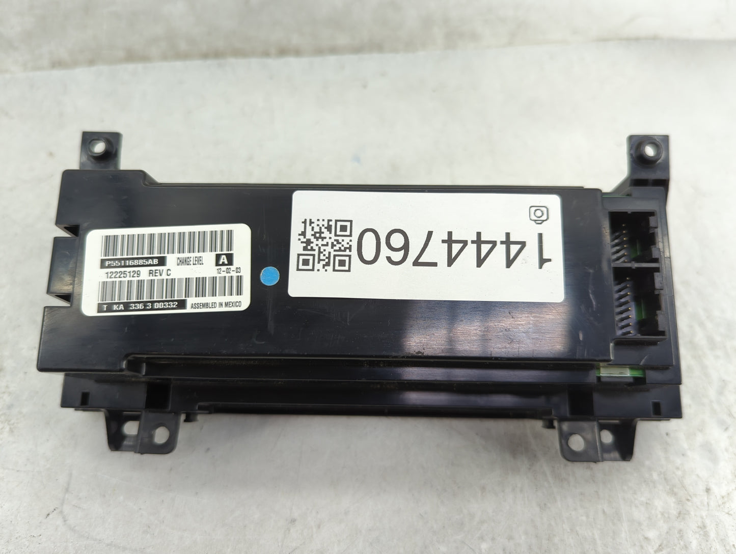 2003-2004 Jeep Grand Cherokee Climate Control Module Temperature AC/Heater Replacement P/N:P55116885AB 12225129 Fits OEM Use