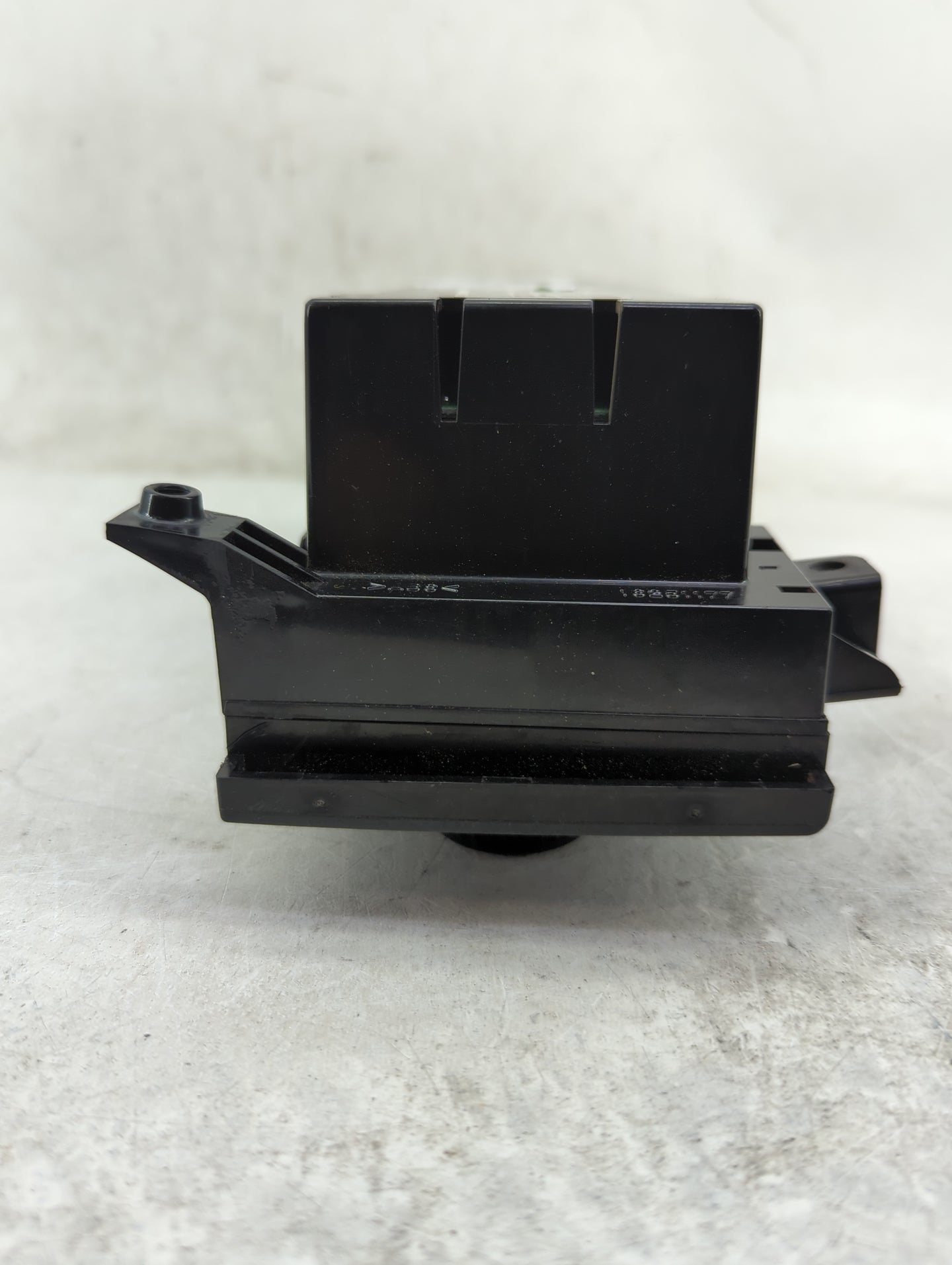 2003-2004 Jeep Grand Cherokee Climate Control Module Temperature AC/Heater Replacement P/N:P55116885AB 12225129 Fits OEM Use