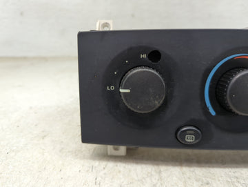 1999-2004 Jeep Grand Cherokee Climate Control Module Temperature AC/Heater Replacement P/N:P55115904AC 12222820 Fits OEM Used Auto Parts