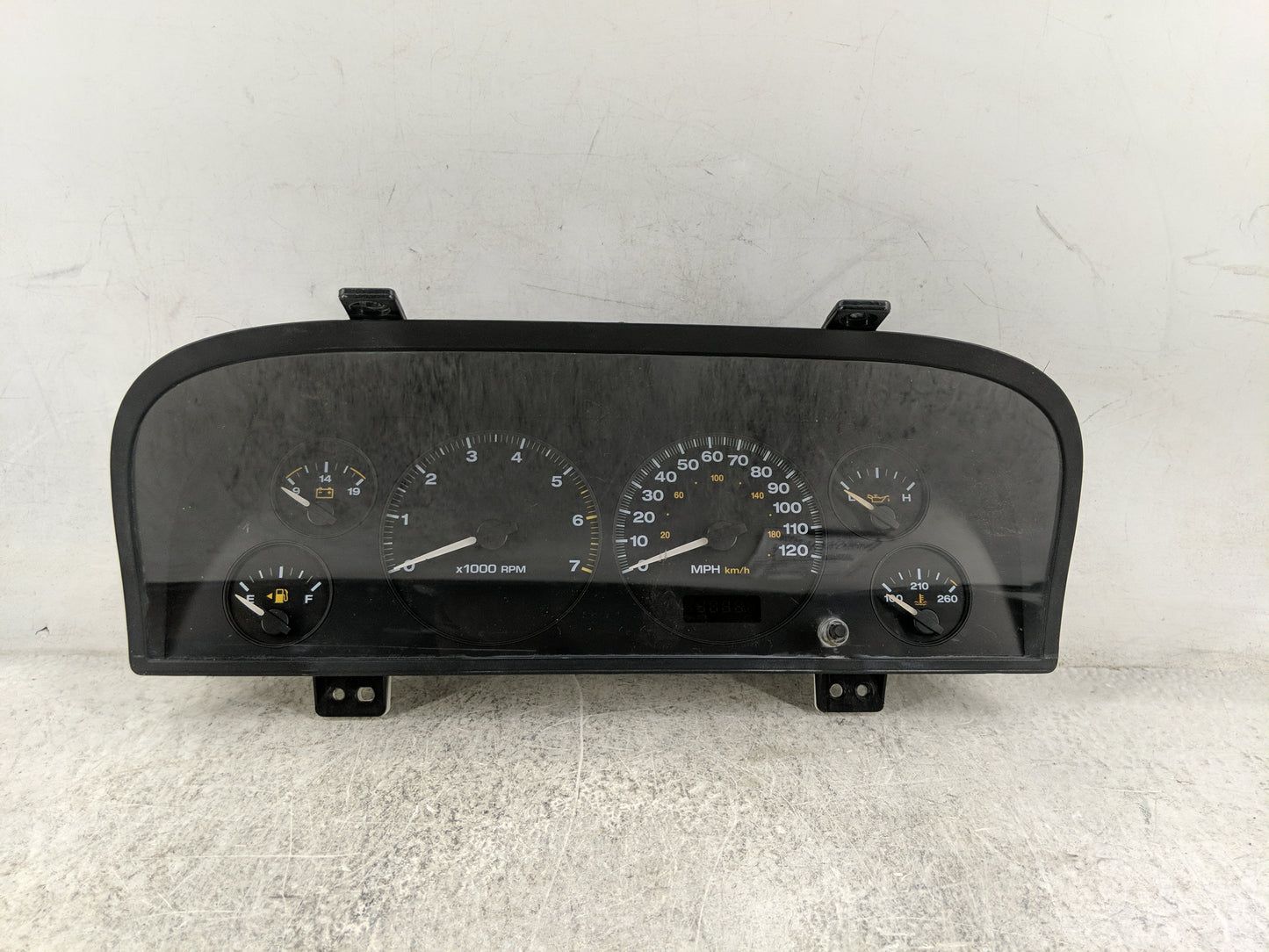 2002-2004 Jeep Grand Cherokee Instrument Cluster Speedometer Gauges P/N:56050802AD CA-0031-003-MOCO Miles: Fits OEM Used Aut