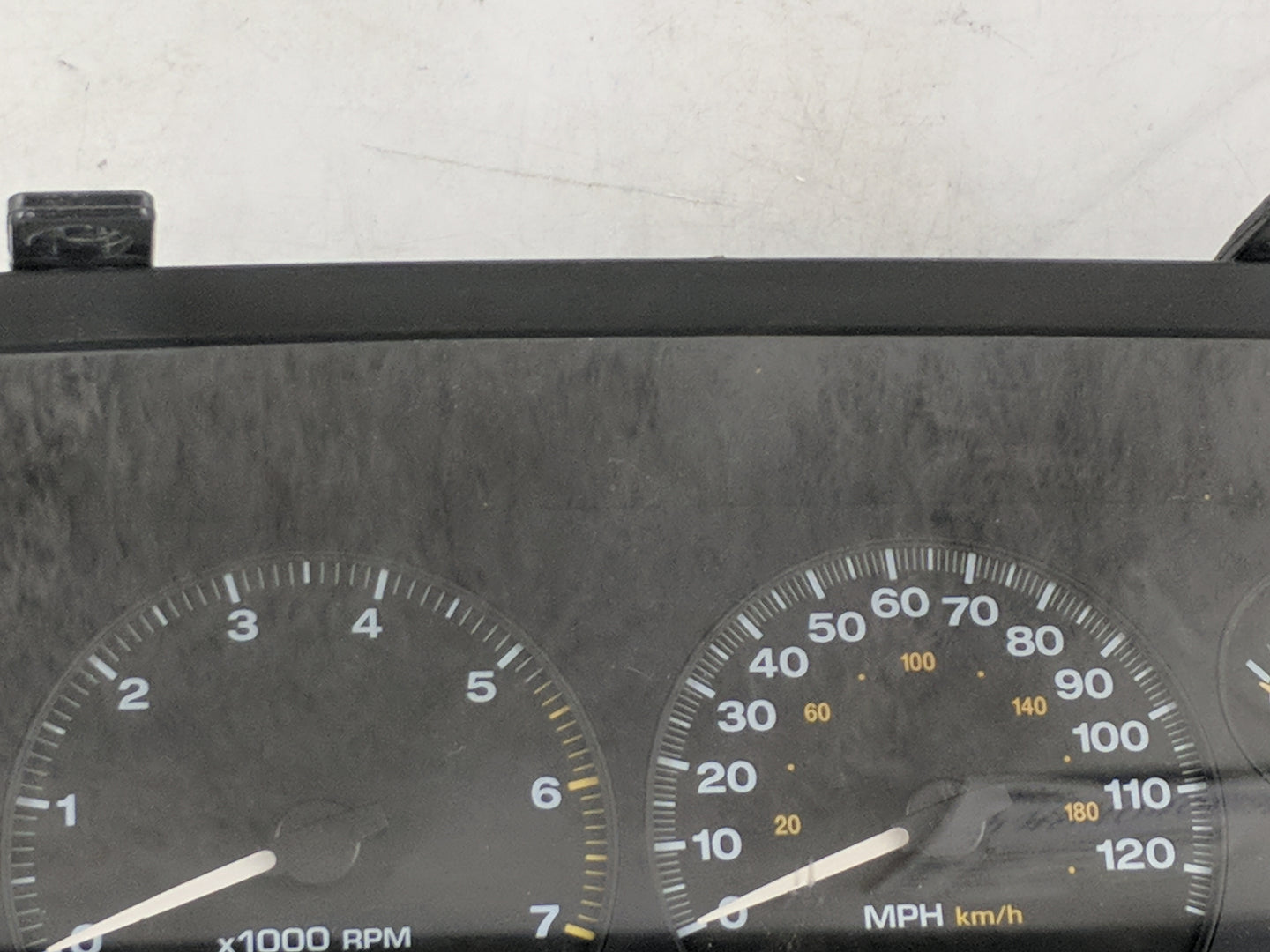2002-2004 Jeep Grand Cherokee Instrument Cluster Speedometer Gauges P/N:56050802AD CA-0031-003-MOCO Miles: Fits OEM Used Aut
