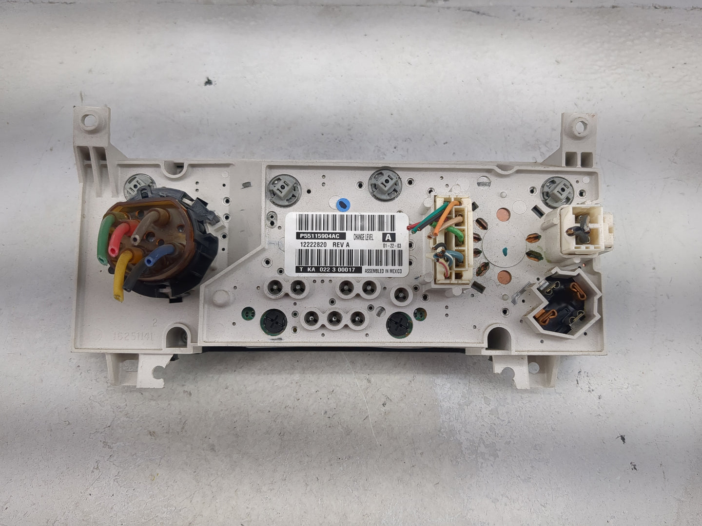 1999-2004 Jeep Grand Cherokee Climate Control Module Temperature AC/Heater Replacement P/N:P55115904AC 12222820 Fits OEM Use