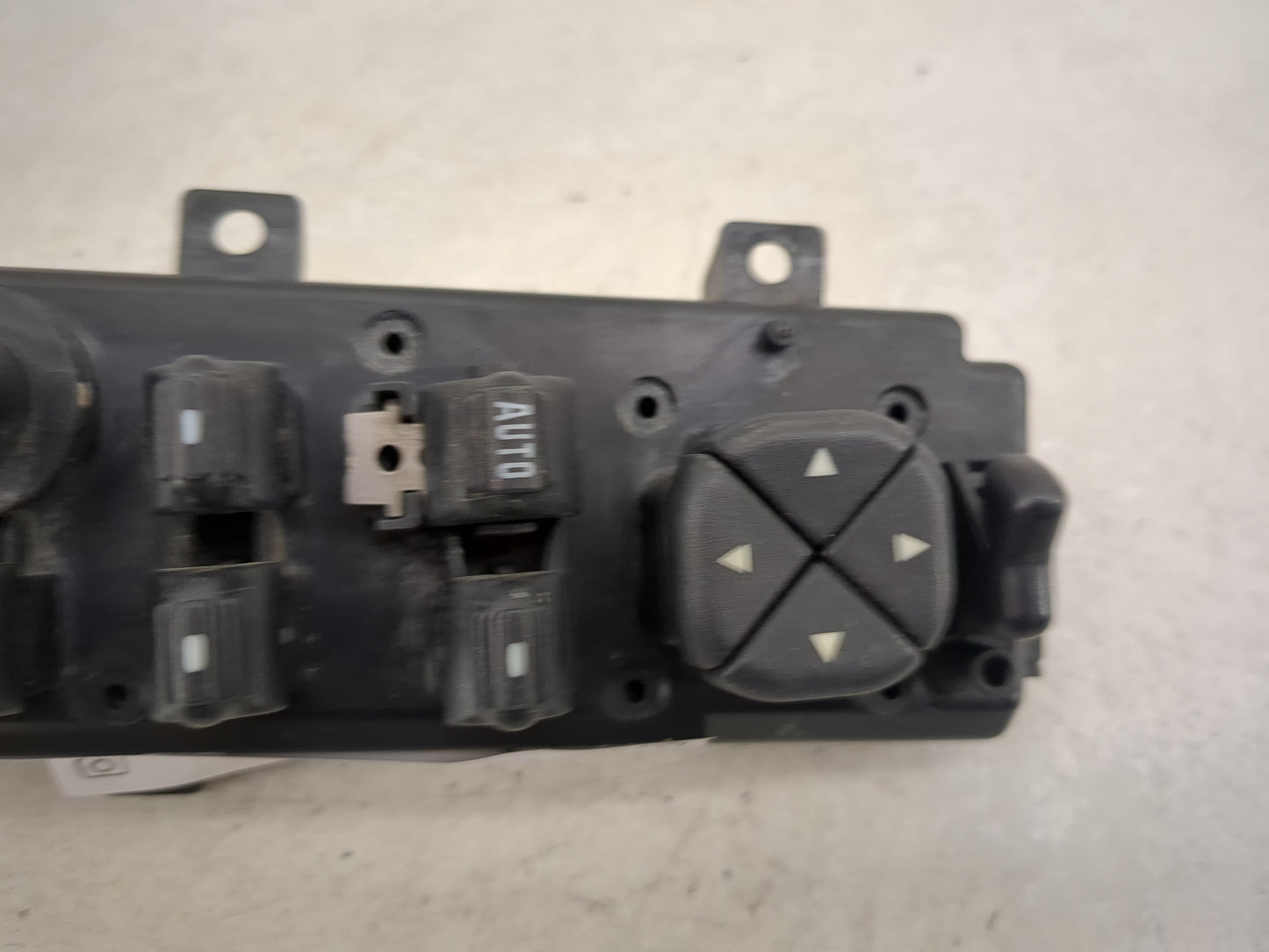 1999-2004 Jeep Grand Cherokee Master Power Window Switch Replacement Driver Side Left P/N:5HB61DX9AA Fits OEM Used Auto Part