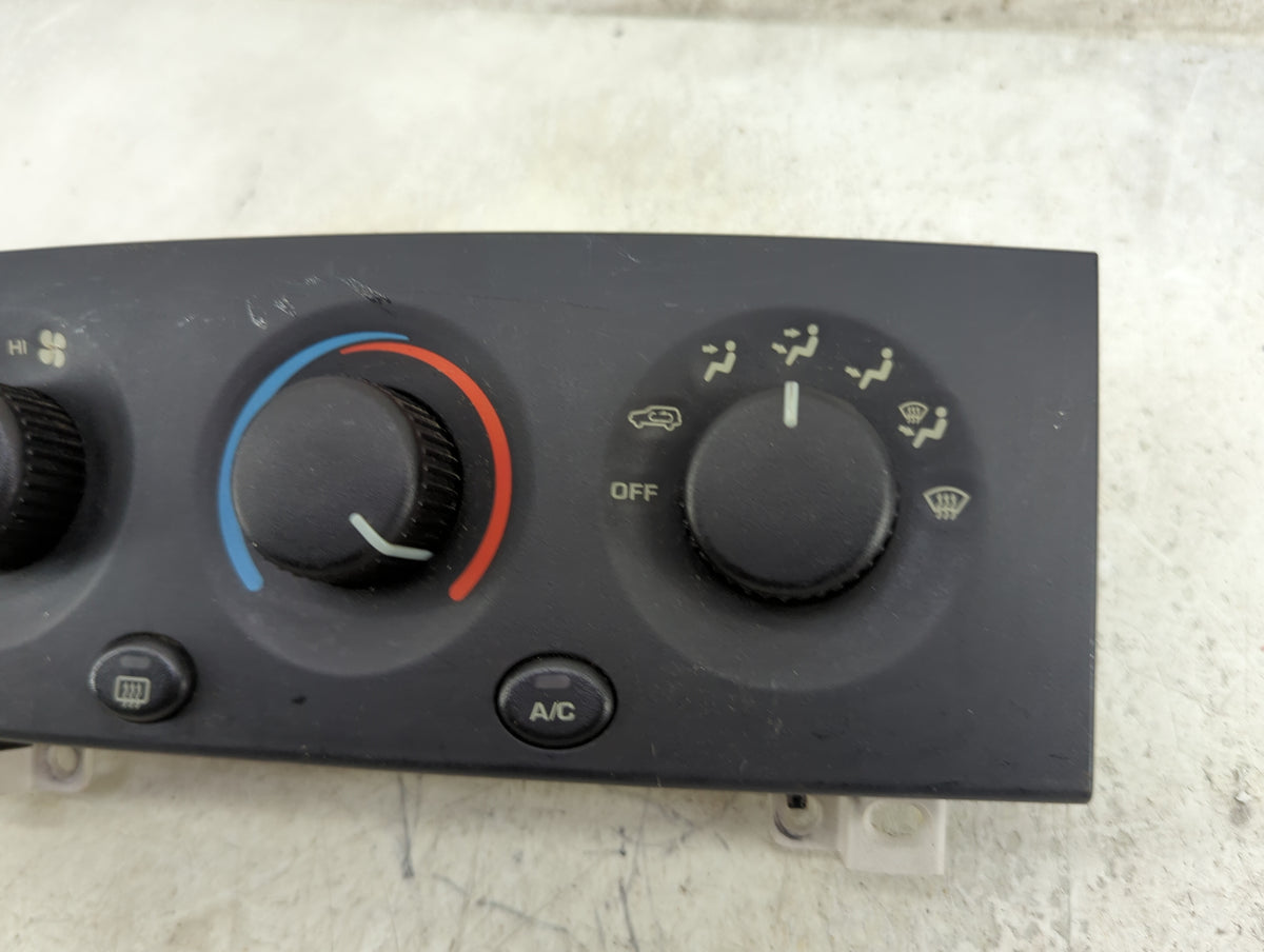 1999-2004 Jeep Grand Cherokee Climate Control Module Temperature AC/Heater Replacement P/N:P55115904AC 12222820 Fits OEM Use