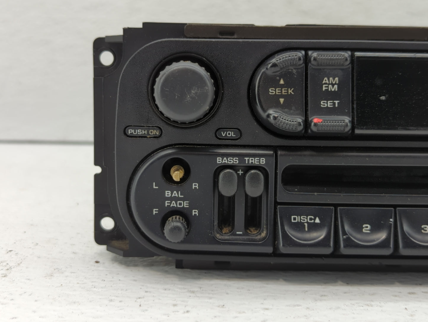 2004 Jeep Grand Cherokee Climate Control Module Temperature AC/Heater Replacement P/N:P05091556AF Fits OEM Used Auto Parts -