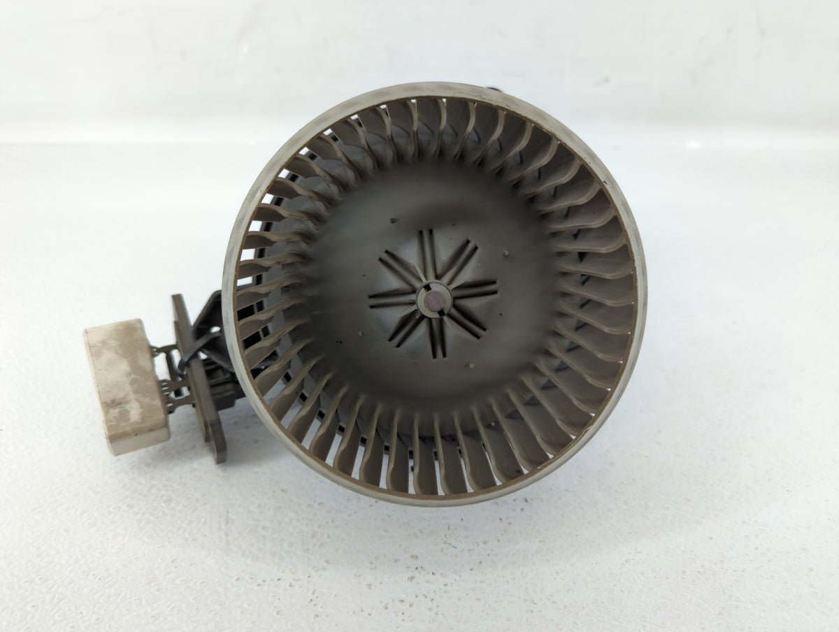 2003-2004 Jeep Grand Cherokee Heater AC Blower Motor P/N:AY166100-0392 70113 1074B Fits Fits 2003 2004 OEM Used Auto Parts -