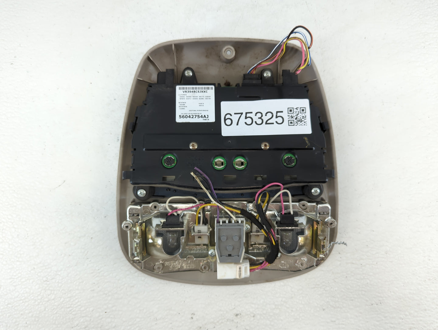 2004 Jeep Grand Cherokee Overhead Roof Console - Oemusedautoparts1.com