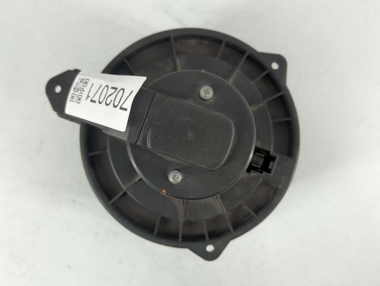 2003-2004 Jeep Grand Cherokee Heater AC Blower Motor P/N:PM9198 Fits Fits 2003 2004 OEM Used Auto Parts - Oemusedautoparts1.