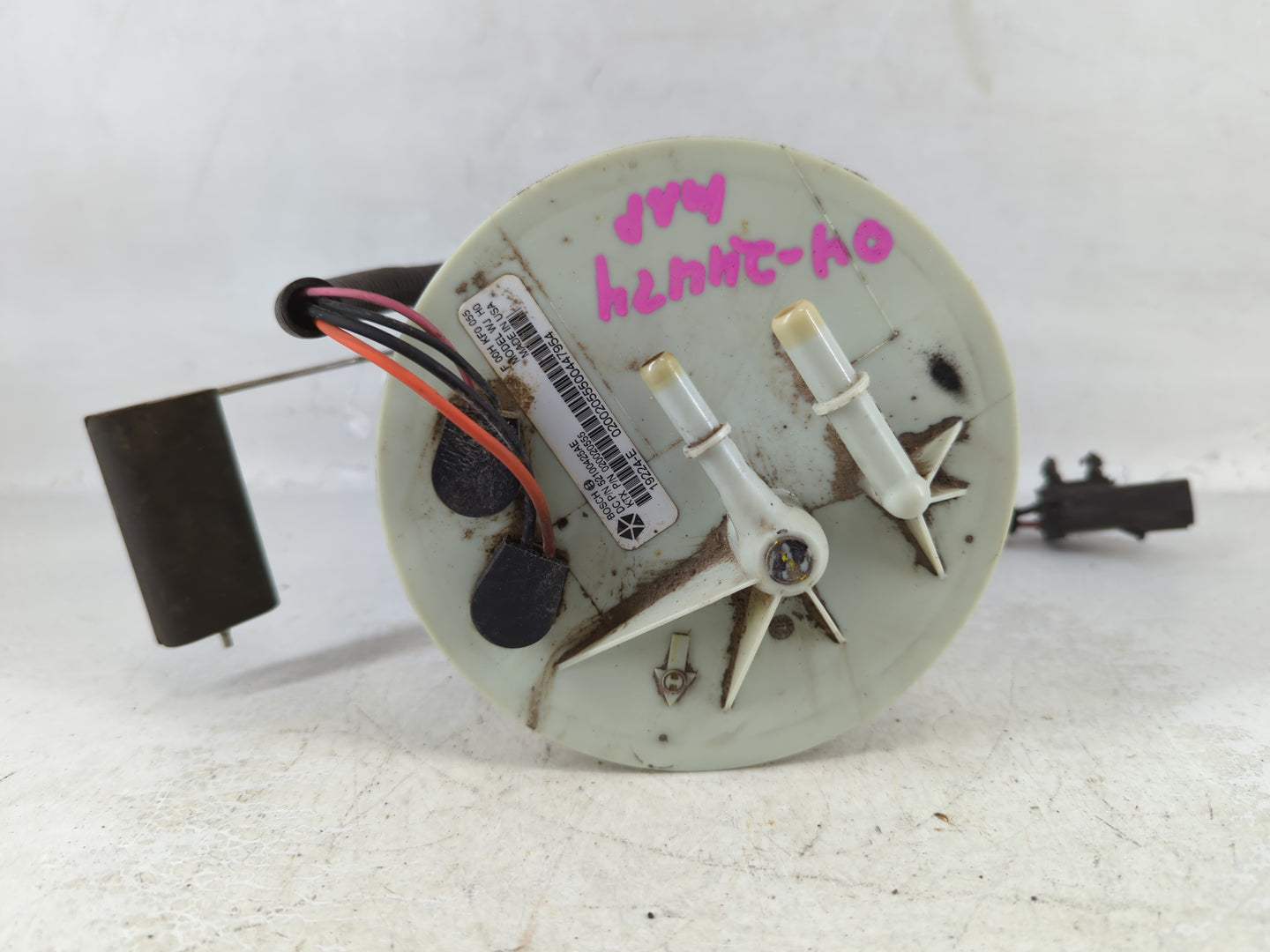 2003-2004 Jeep Grand Cherokee Electrical Gas Fuel Pump Assembly - Oemusedautoparts1.com