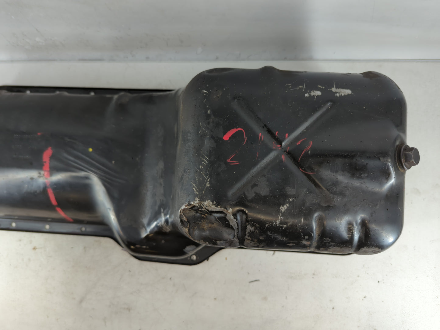 1999-2004 Jeep Grand Cherokee Engine Oil Pan Fits Fits 1999 2000 2001 2002 2003 2004 2005 2006 OEM Used Auto Parts - Oemused