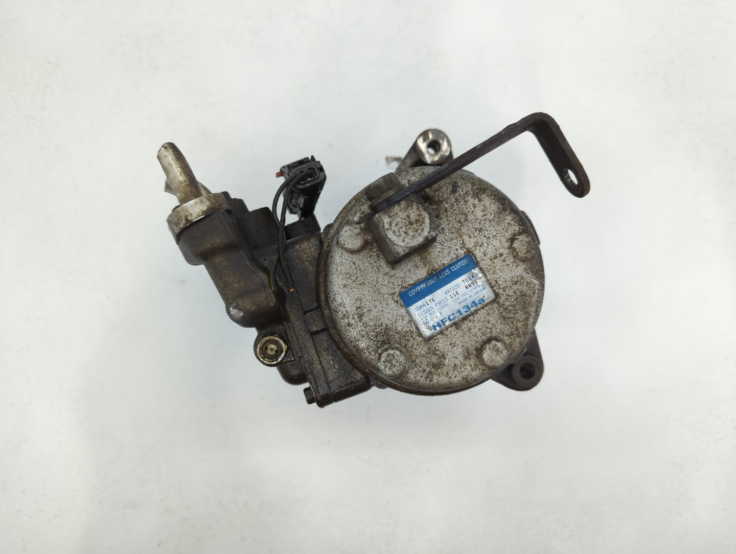 2004 Jeep Grand Cherokee Alternator Replacement Generator Charging Assembly Engine OEM P/N:HFC134a 447220-7014 Fits OEM Used