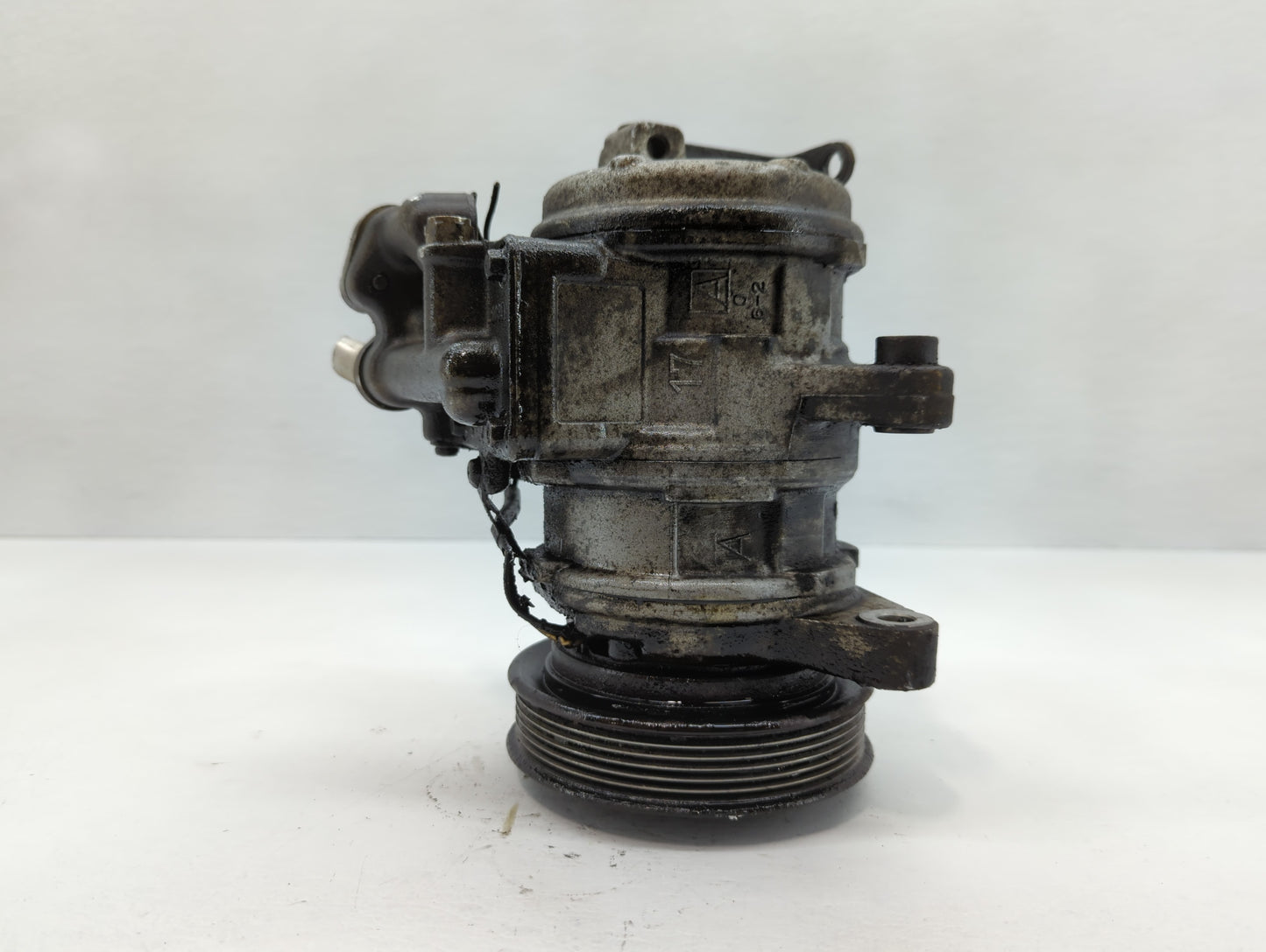 2004 Jeep Grand Cherokee Alternator Replacement Generator Charging Assembly Engine OEM P/N:HFC134a 447220-7014 Fits OEM Used