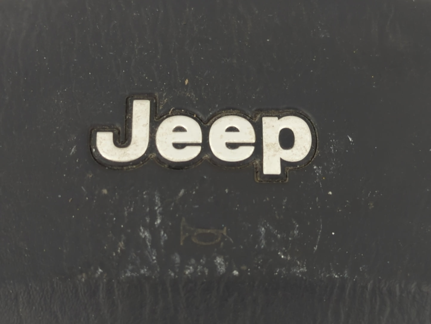 2003-2004 Jeep Grand Cherokee Air Bag Driver Left Steering Wheel Mounted - Oemusedautoparts1.com