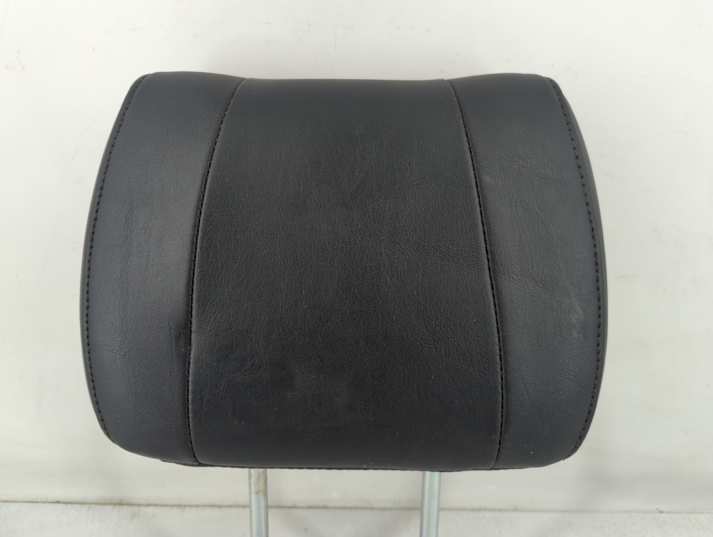 2004 Jeep Grand Cherokee Headrest Head Rest Rear Seat Fits OEM Used Auto Parts - Oemusedautoparts1.com