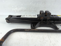 2004 Jeep Grand Cherokee Spare Scissor Car Jack - Oemusedautoparts1.com