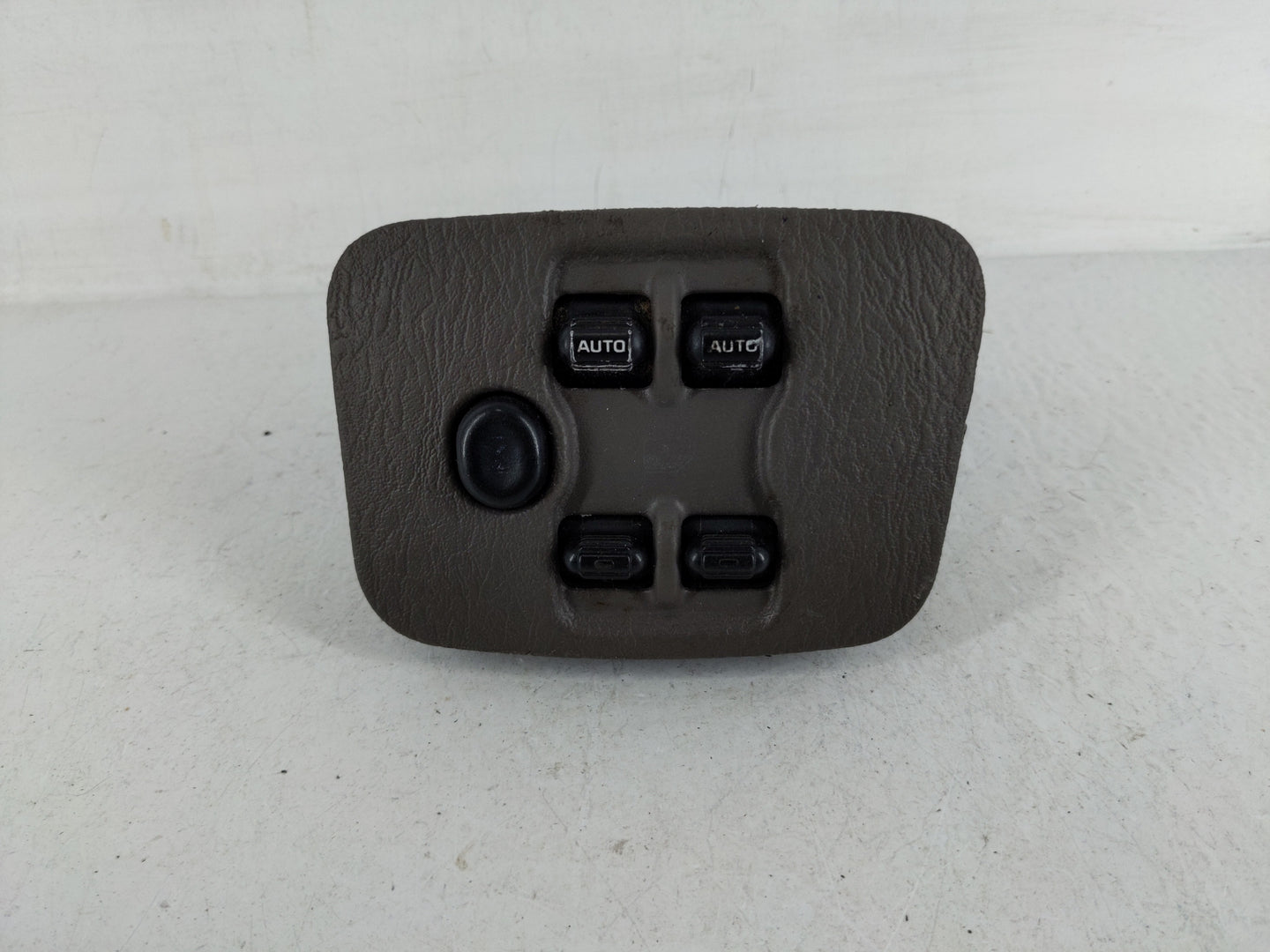 2004-2007 Jeep Liberty Master Power Window Switch Replacement Driver Side Left P/N:P5GP27WL8AH 39754D Fits OEM Used Auto Par