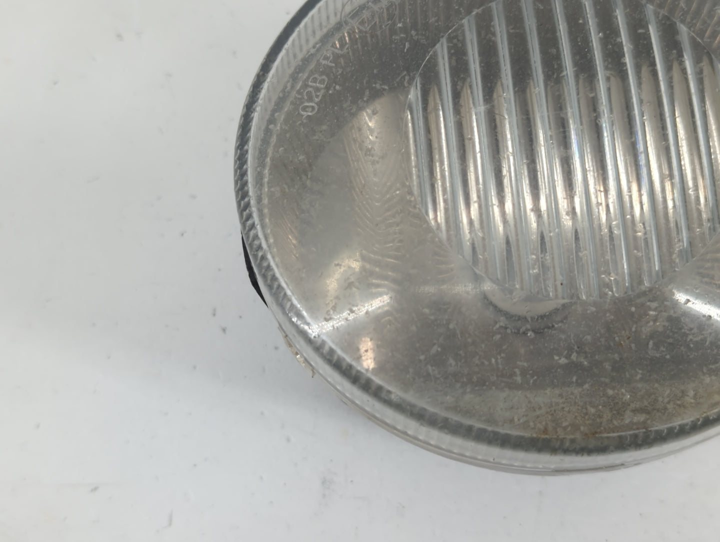 2002-2004 Jeep Liberty Passenger Right Oem Front Light Lamp - Oemusedautoparts1.com