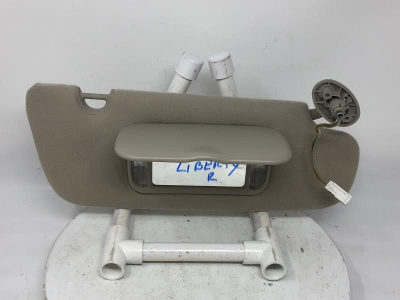 2004 Jeep Liberty Sun Visor Shade Replacement Passenger Right Mirror Fits OEM Used Auto Parts - Oemusedautoparts1.com