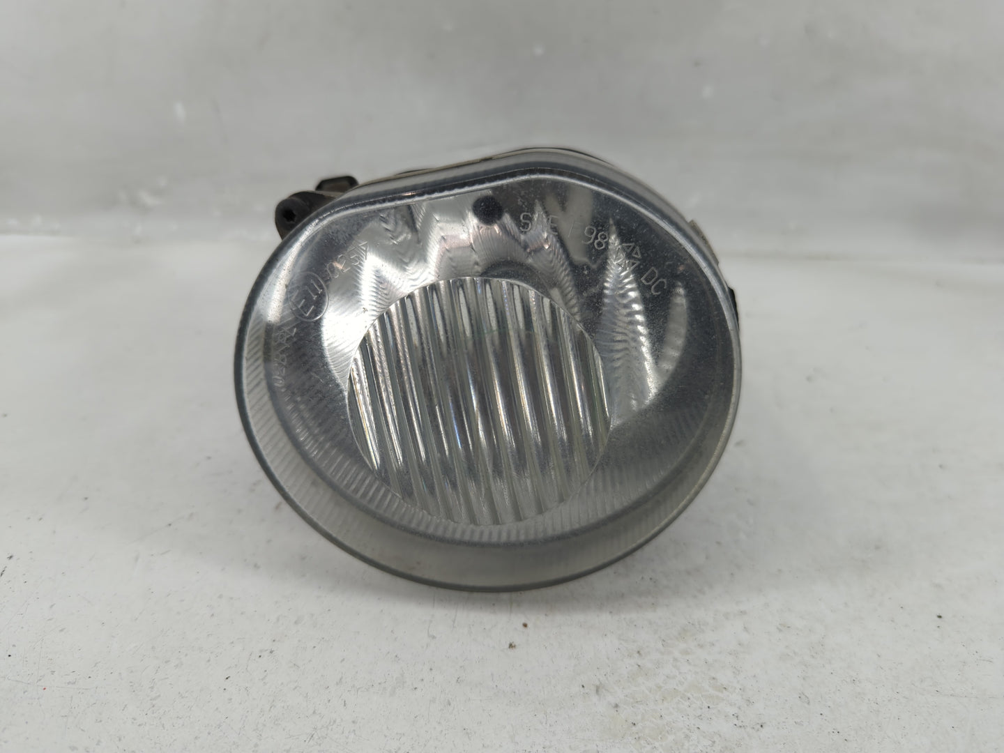 2002-2004 Jeep Liberty Driver Left Oem Front Light Lamp - Oemusedautoparts1.com