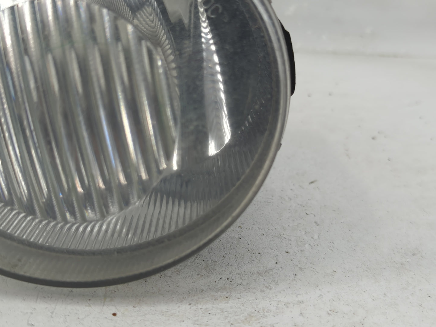 2002-2004 Jeep Liberty Driver Left Oem Front Light Lamp - Oemusedautoparts1.com